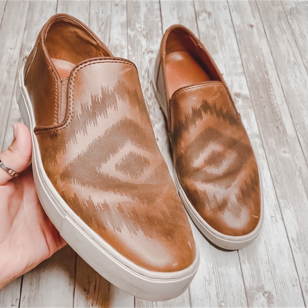 Frye | Leather Aztec Slip ons